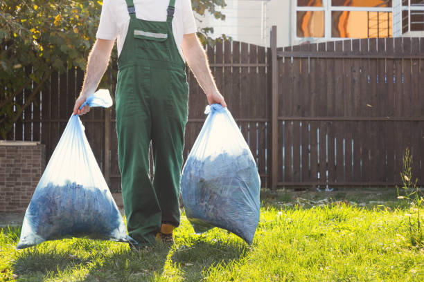 Best Mattress Removal Service  in Auburndale, FL